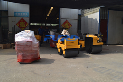福瑞得機(jī)械手扶雙輪壓路機(jī)，手扶單輪壓路機(jī)，座駕壓路機(jī)及時(shí)包裝發(fā)貨